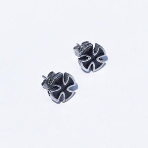 Sterling Silver Studs with Black Clover Design